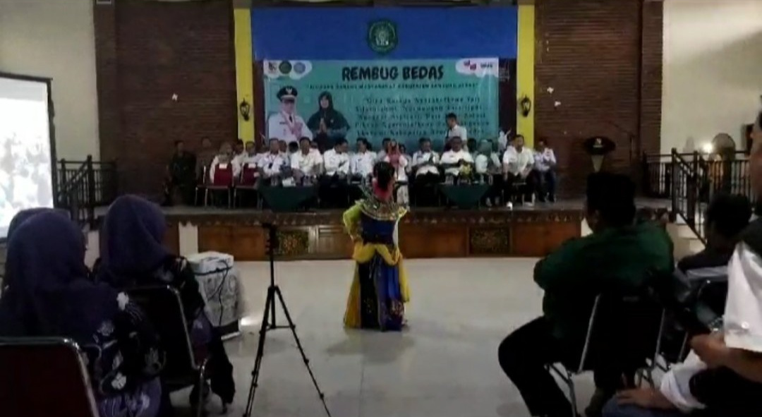 Rembug Bedas di Desa Sayati Bupati Diminta Selesaikan Banjir Jadek dan  Program Bupati Bandung Dr. H.M. Dadang Supriatna melaksanakan Rembug Bedas ke 50 di Desa Sayati Kecamatan Margahayu, Kabupaten Bedug, Rabu (20/0/2023).