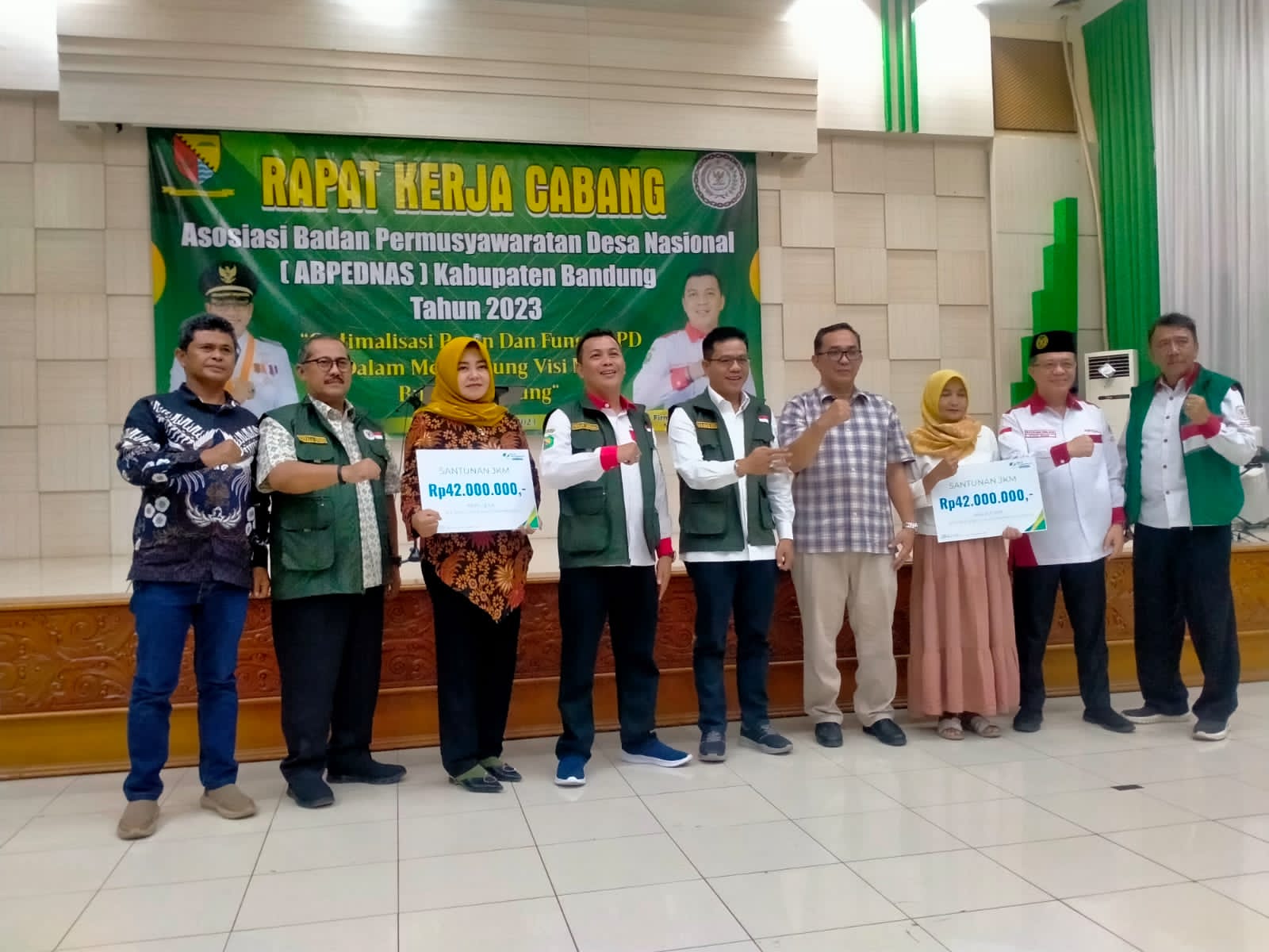 Asosiasi Badan Permusyawaratan Desa Nasional (Abpednas) Kabupaten Bandung melaksanakan rapat kerja cabang di Gedung Moch Toha Komplek Pemkab Bandung, Soreang, Sabtu (7/10/2023).